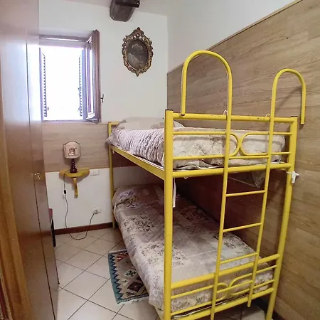 Casa Serafina Trilocale Con Arredi D'arte E Parcheggio Privato