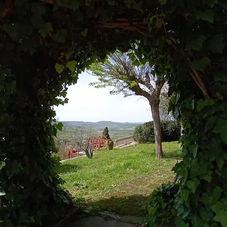 Casa Serafina Trilocale Con Arredi D'arte E Parcheggio Privato Casa de Férias Orvieto
