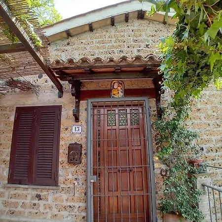 Casa Serafina Trilocale Con Arredi D'arte E Parcheggio Privato *