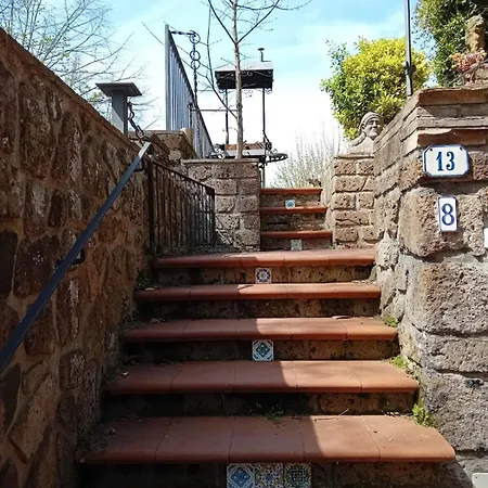 Casa Serafina Trilocale Con Arredi D'arte E Parcheggio Privato * Orvieto