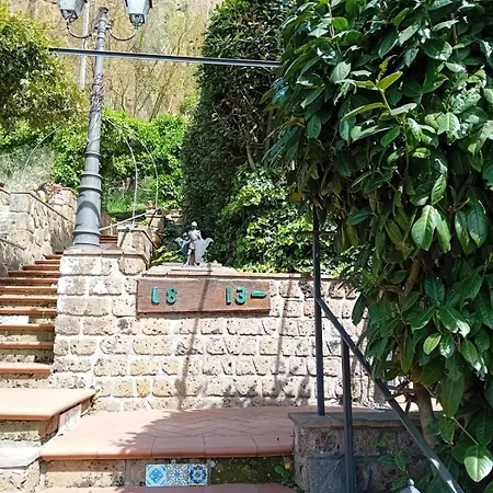 Сasa de vacaciones Casa Serafina Trilocale Con Arredi D'arte E Parcheggio Privato Orvieto