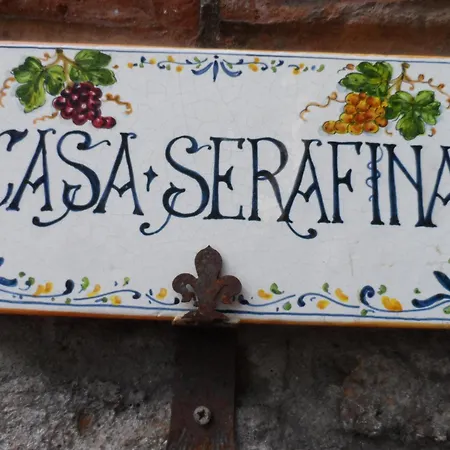 Casa de Férias Casa Serafina Trilocale Con Arredi D'arte E Parcheggio Privato