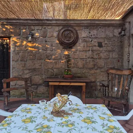 Casa Serafina Trilocale Con Arredi D'arte E Parcheggio Privato *